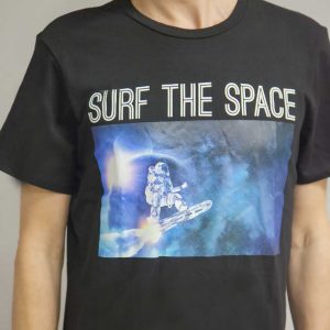 Футболка surf the space